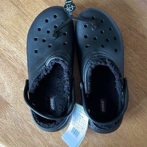 Black crocks